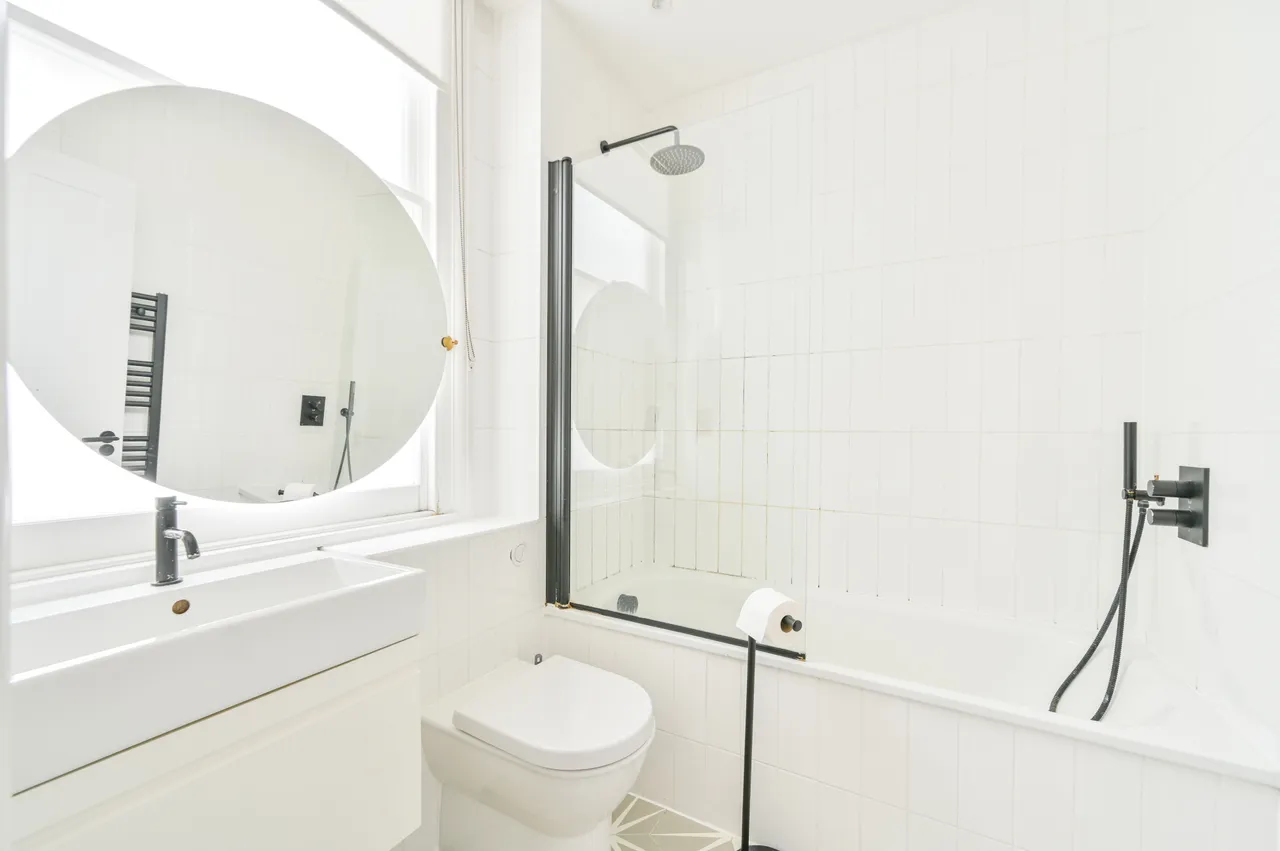 Flat C, 16 Linden Gardens, London, photo 5