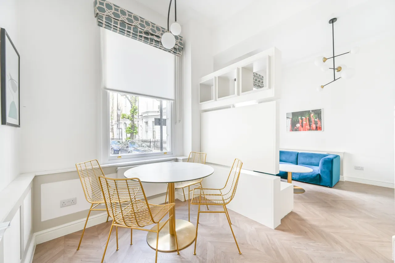 Flat C, 16 Linden Gardens, London, photo 2