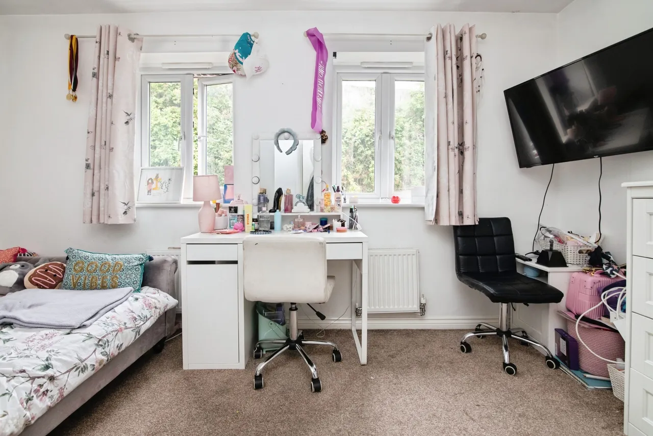 Batsman Close, Halesowen, B63, photo 12