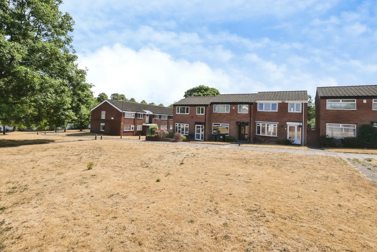 Lakeside Walk, Birmingham, B23, photo 26