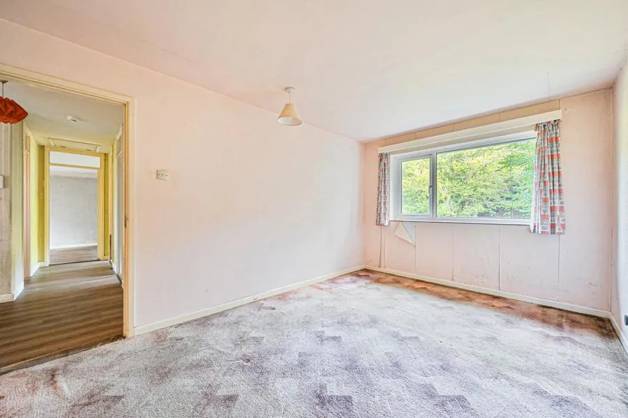 White Rose Lane, Woking, GU22, photo 11