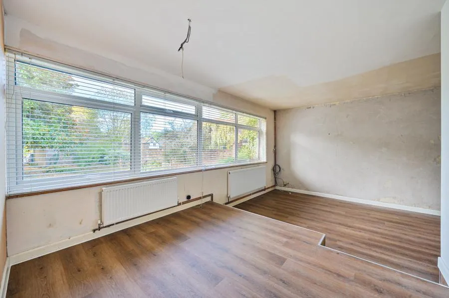White Rose Lane, Woking, GU22, photo 15