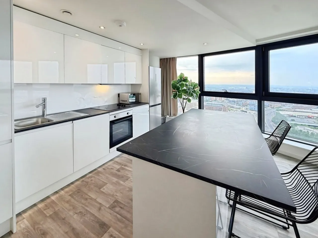 Bridgewater Place, Water Lane, LS11, photo 6