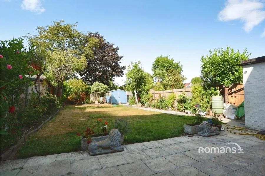 The Chase, Ickenham, UB10, photo 6