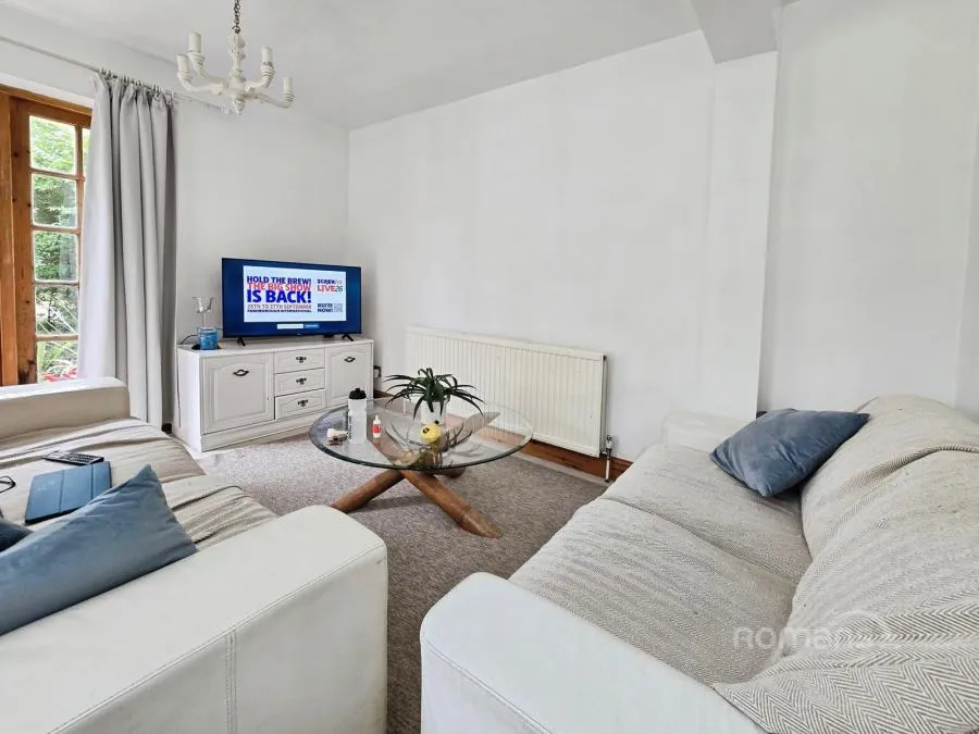 Westwood Road, Windlesham, GU20, photo 2
