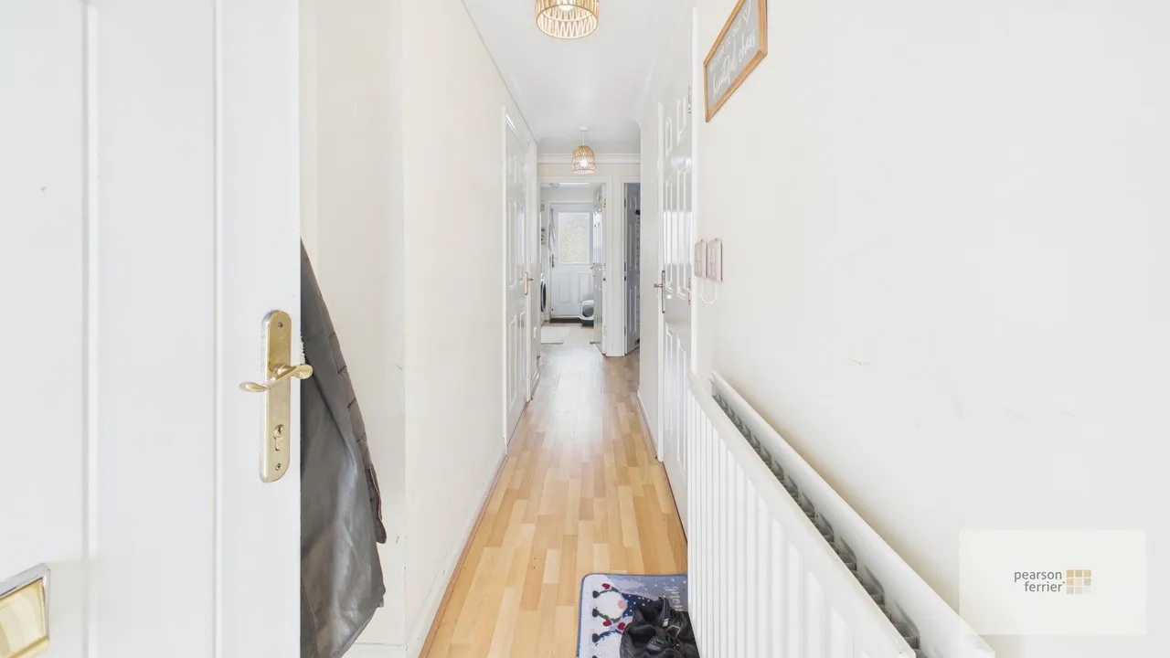 Kenyon Crescent, Bury, BL9 6WH, photo 13