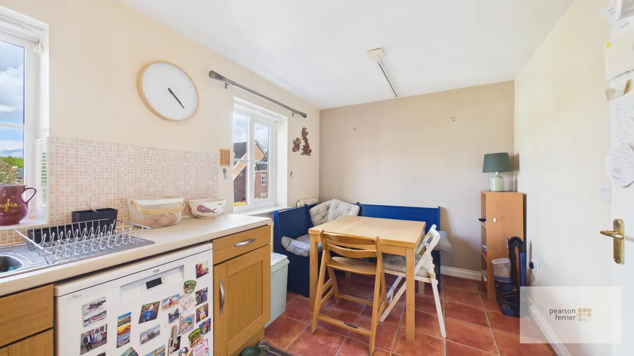 Kenyon Crescent, Bury, BL9 6WH, photo 5