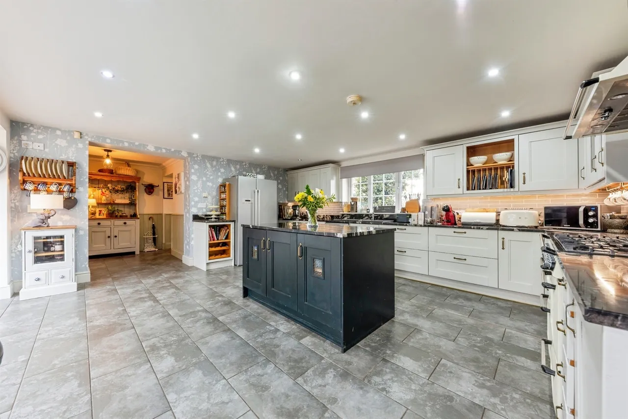 Burnmoor Lane, Egmanton, NG22, photo 10