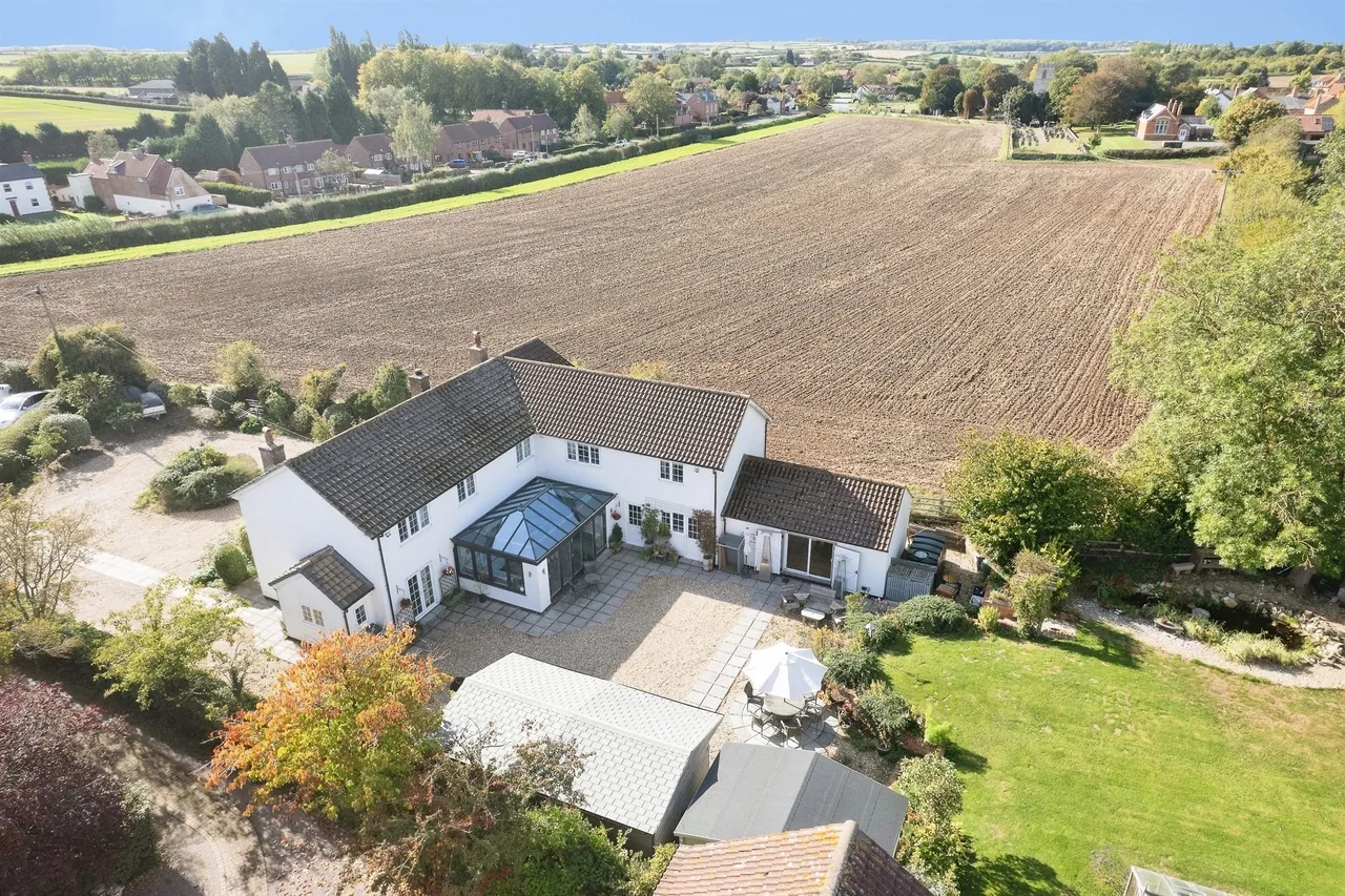 Burnmoor Lane, Egmanton, NG22, photo 26