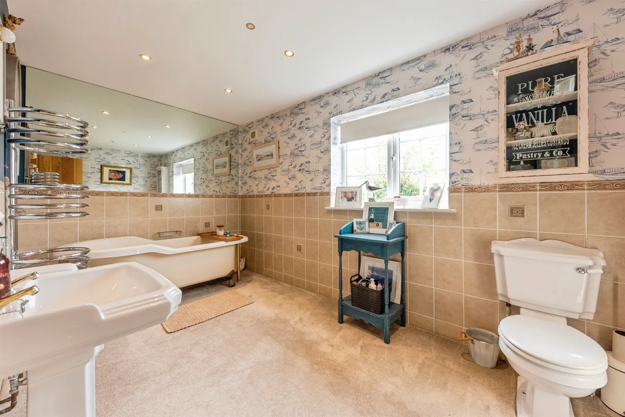 Burnmoor Lane, Egmanton, NG22, photo 25