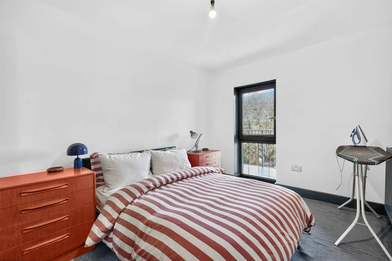 Coopers Road, London, SE1, photo 13