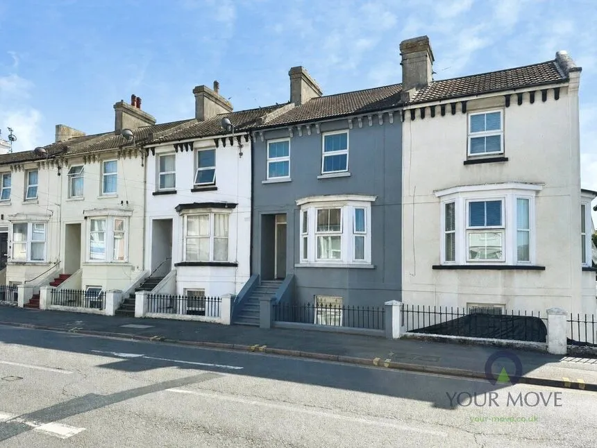 1 bed flat for sale — Susans Road, Eastbourne, East Sussex, BN21