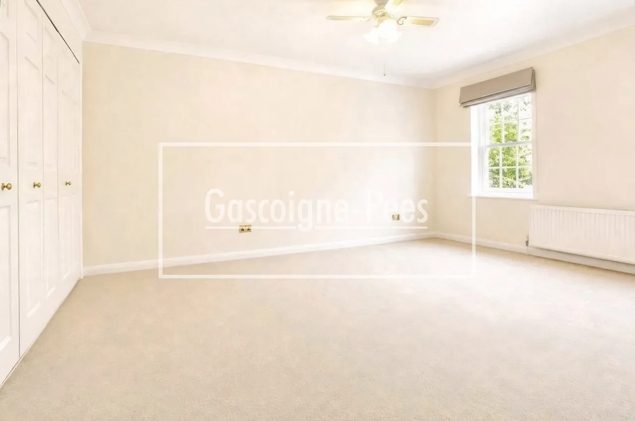 West Byfleet, KT14, photo 6