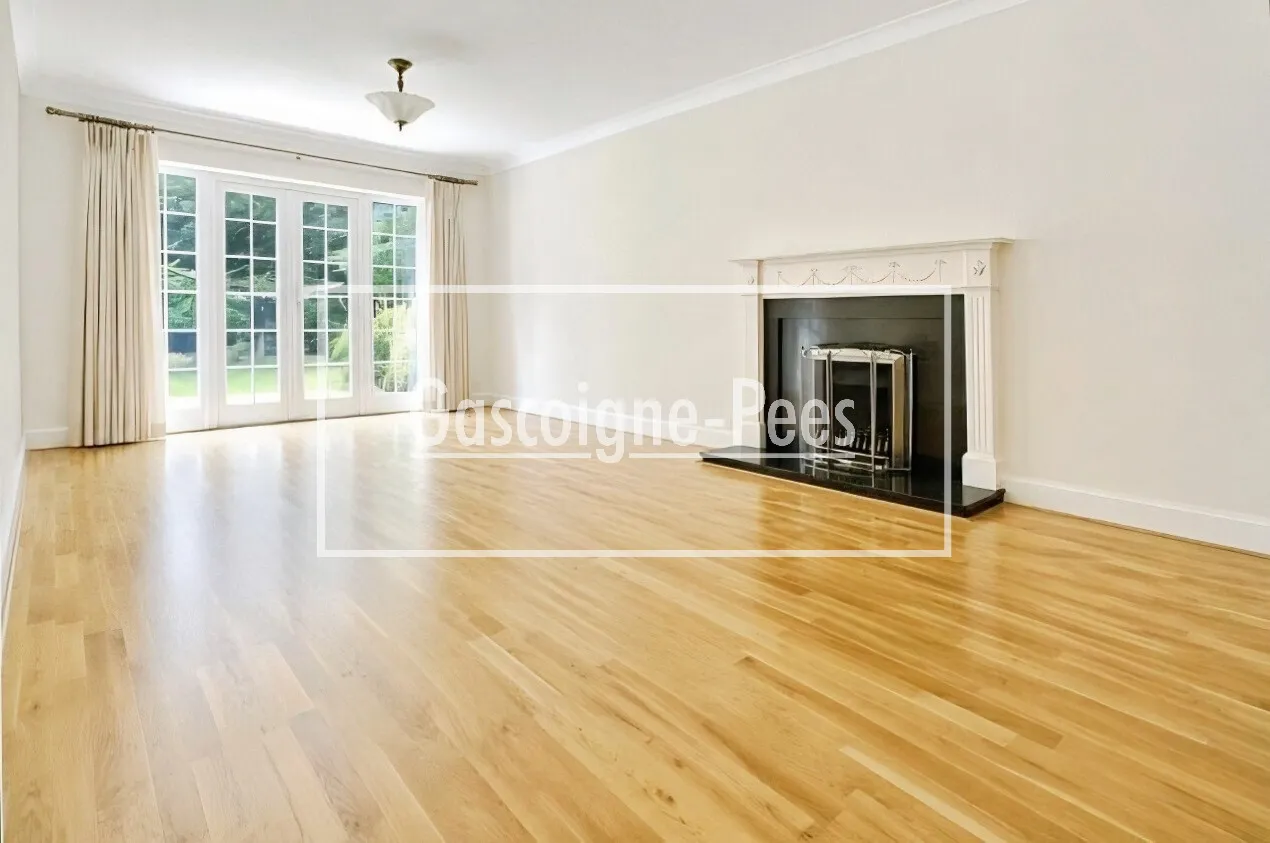 West Byfleet, KT14, photo 4