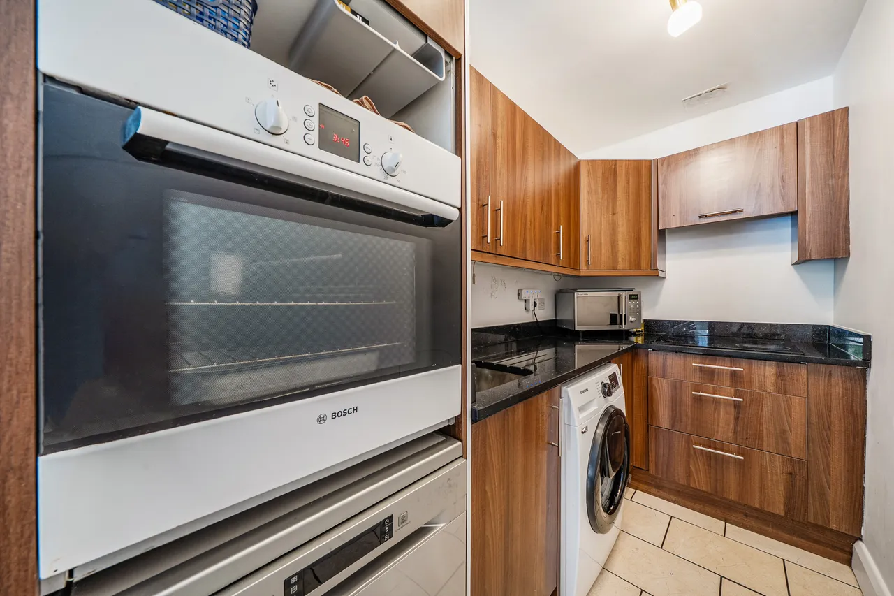Flat 3, 13 Trebovir Road, London, photo 7