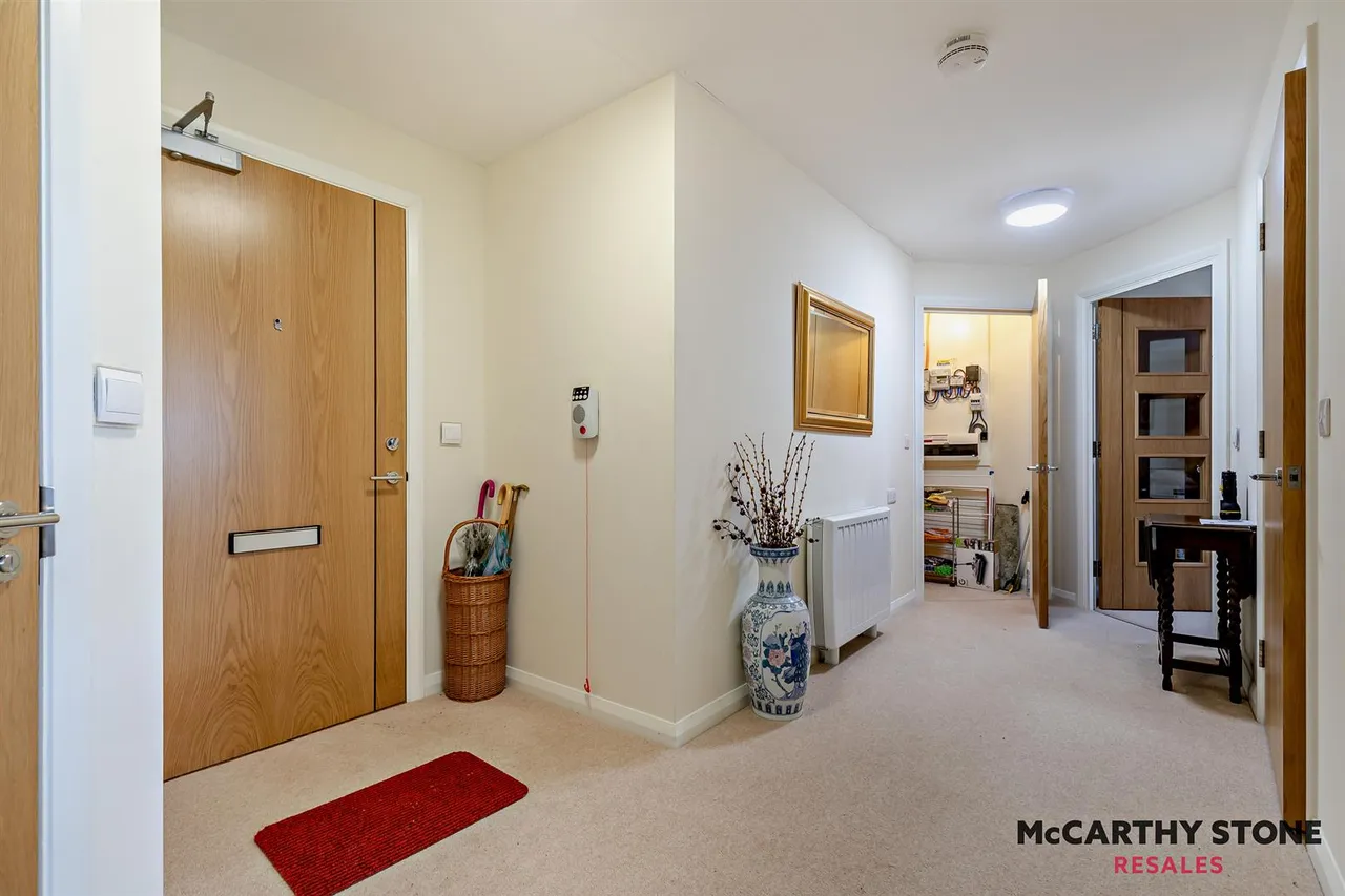 Station Approach, Cheadle Hulme, SK8, photo 10