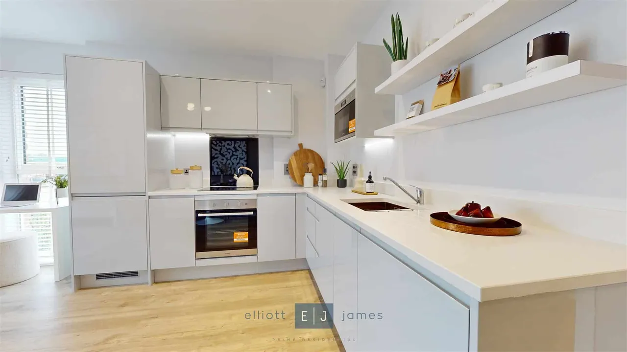 Borders Lane, Loughton, IG10, photo 8