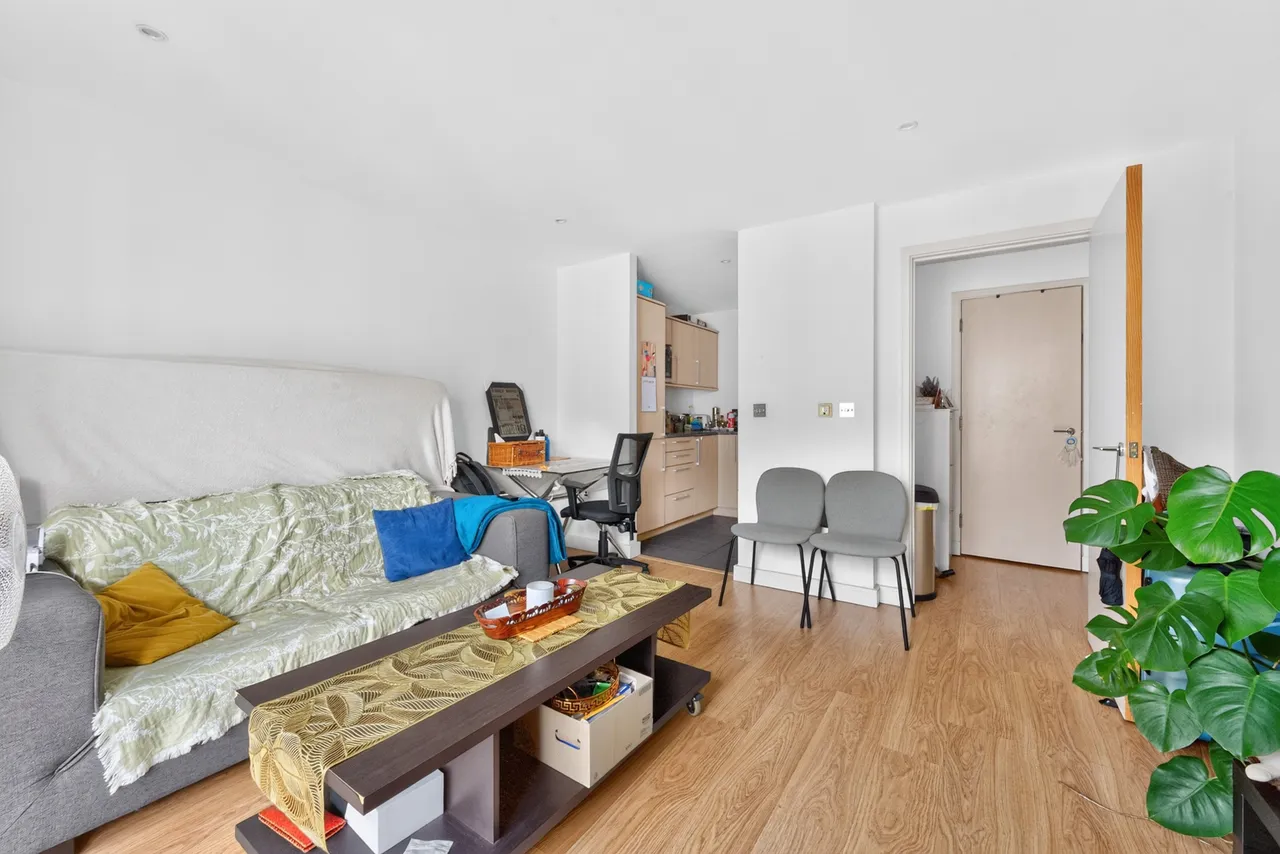 Western Gateway, London, E16, photo 9