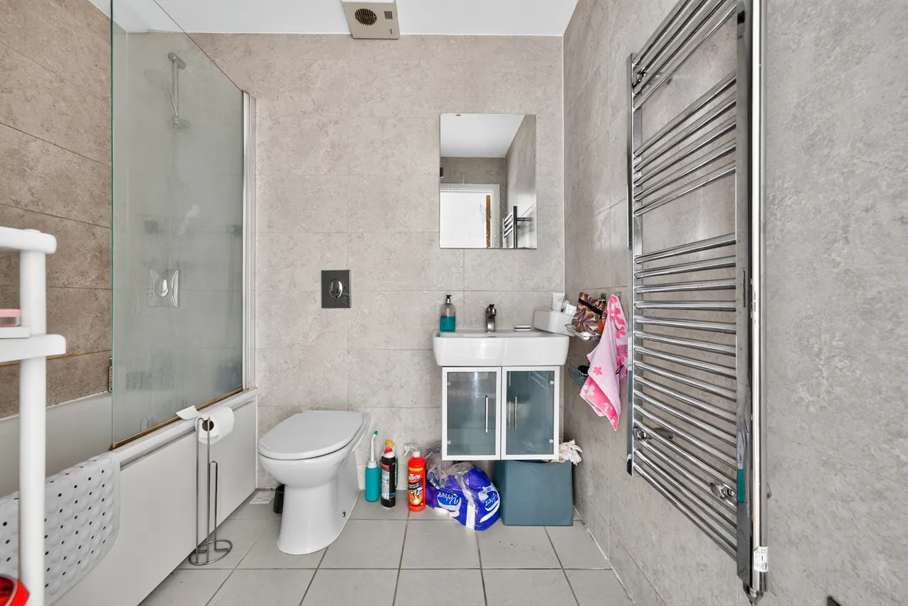 Western Gateway, London, E16, photo 13