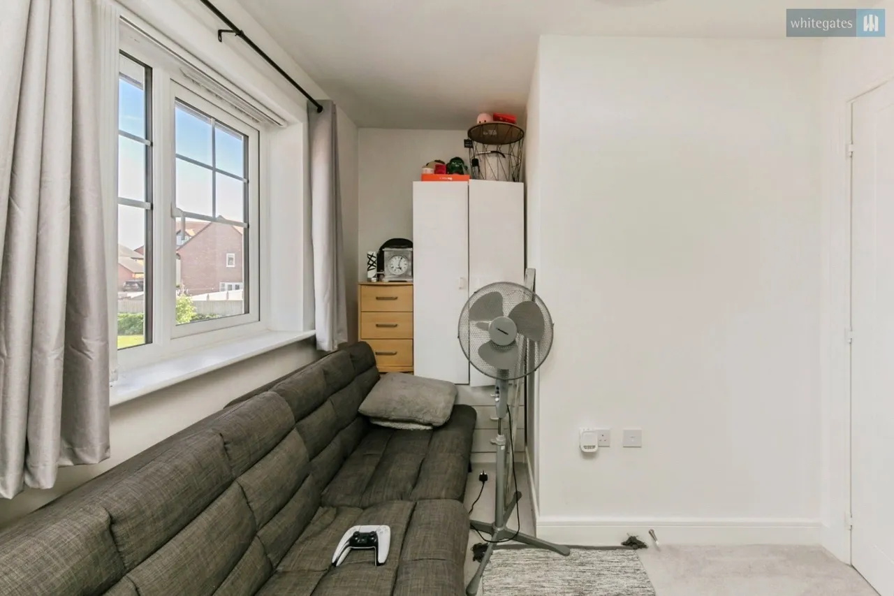Thomas Aston Place, Henhull, CW5, photo 13