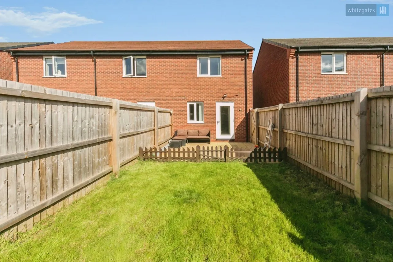 Thomas Aston Place, Henhull, CW5, photo 14