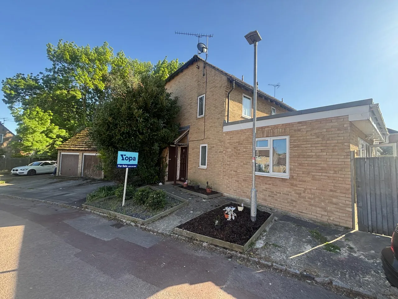 2 bed house for sale, Watersfield Close, Reading, RG6