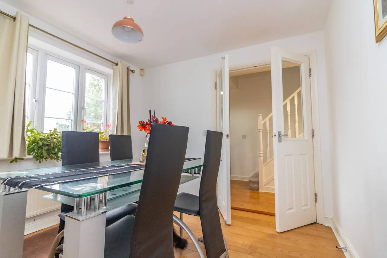 Ruskin Field, Anstey, LE7, photo 8