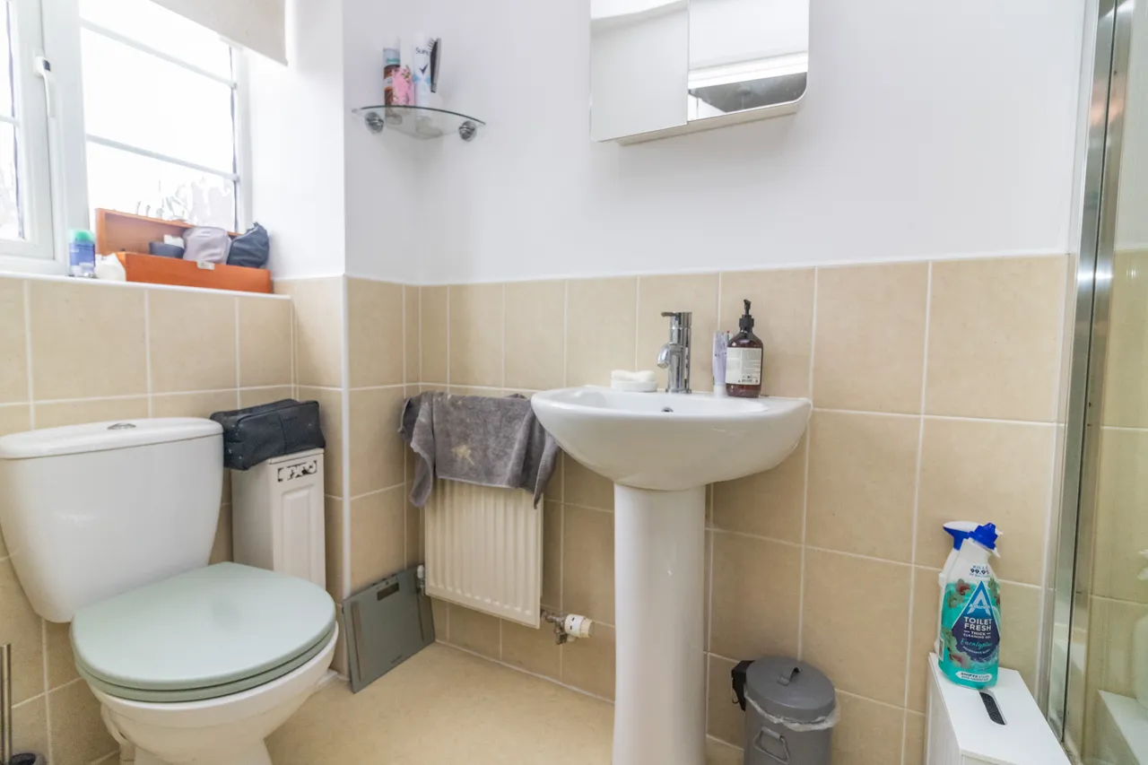 Ruskin Field, Anstey, LE7, photo 20