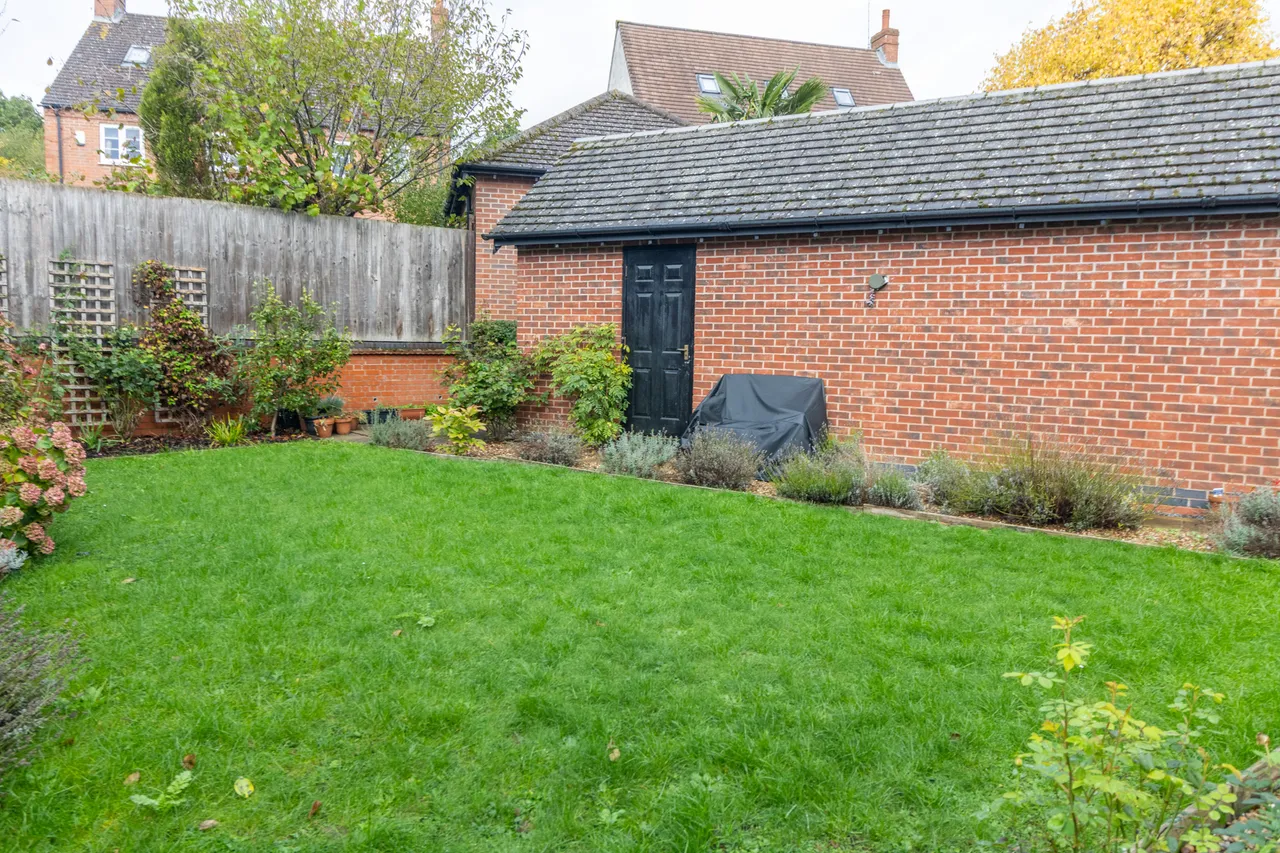 Ruskin Field, Anstey, LE7, photo 29
