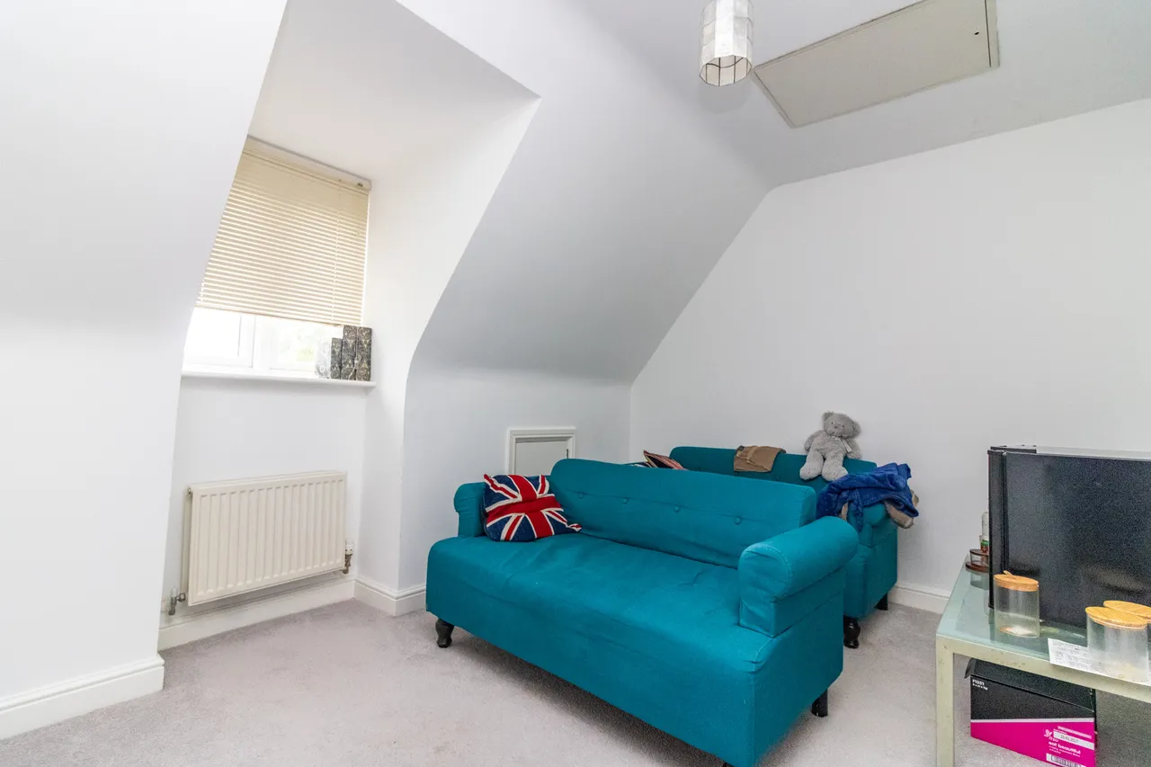 Ruskin Field, Anstey, LE7, photo 26