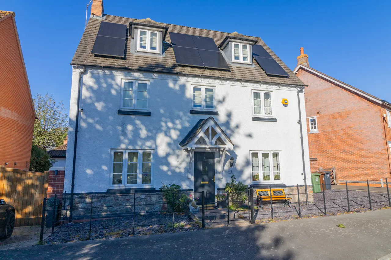 Ruskin Field, Anstey, LE7, photo 32