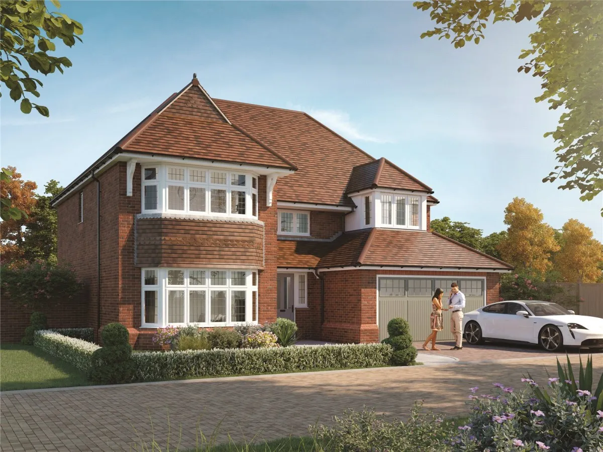 4 bed house for sale, with 4 bedrooms in Radwinter Road, Saffron Walden, CB10