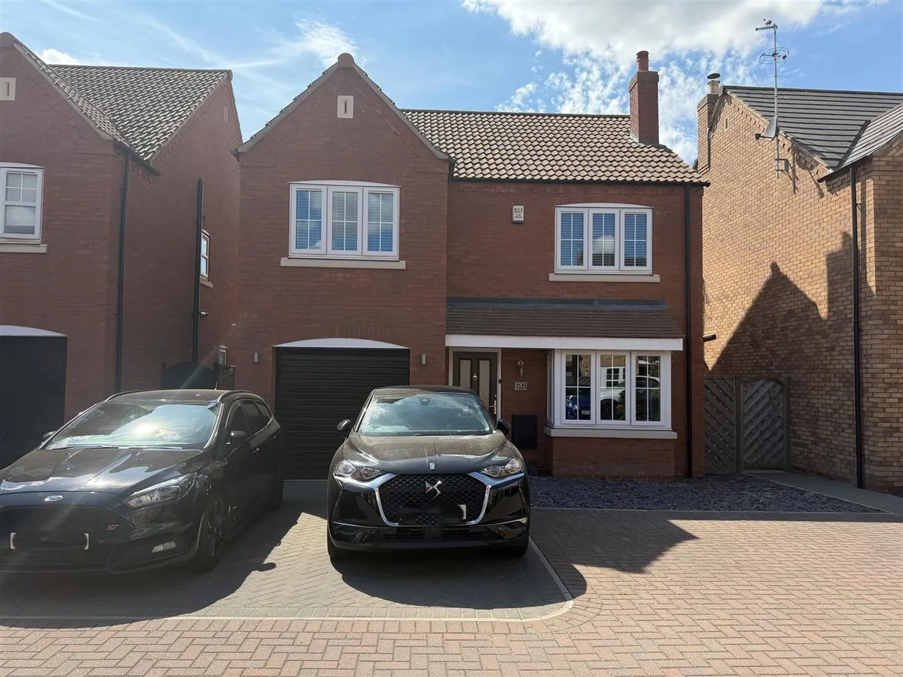 4 bed house for sale — Paddock Way, Kingswood, Hull