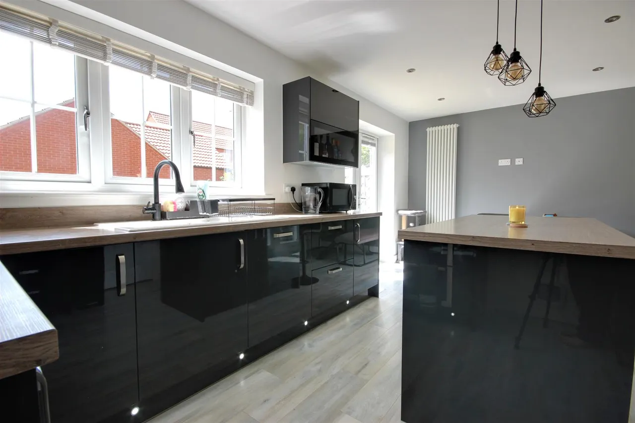 Paddock Way, Kingswood, Hull, photo 8