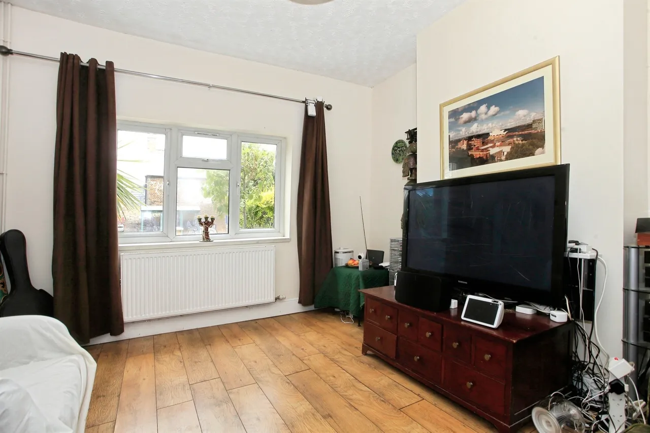 Oundle Road, PETERBOROUGH, photo 6
