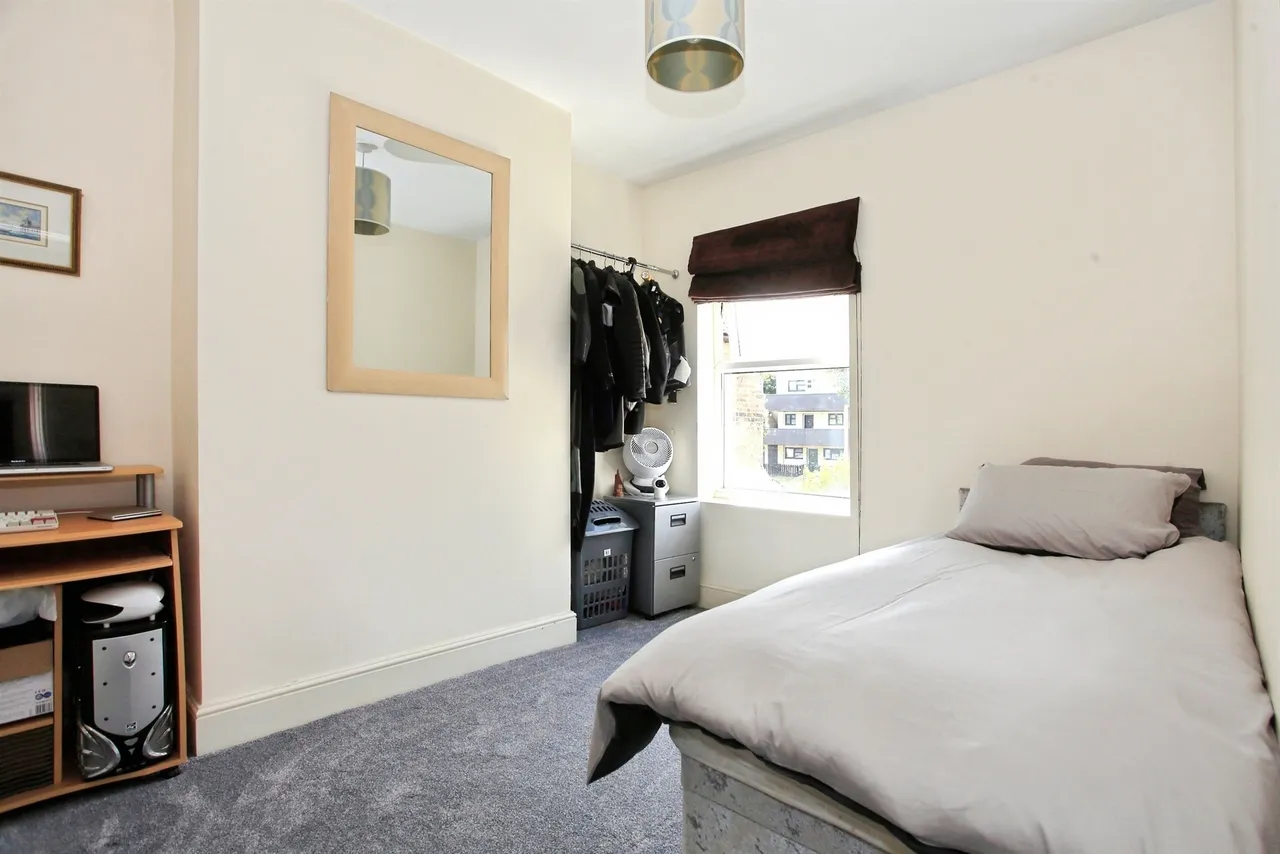 Oundle Road, PETERBOROUGH, photo 12