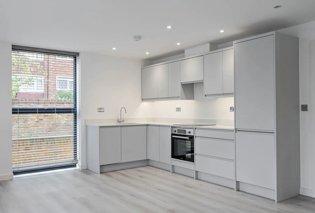 St. James Road, Sutton, SM1 2BA, photo 2