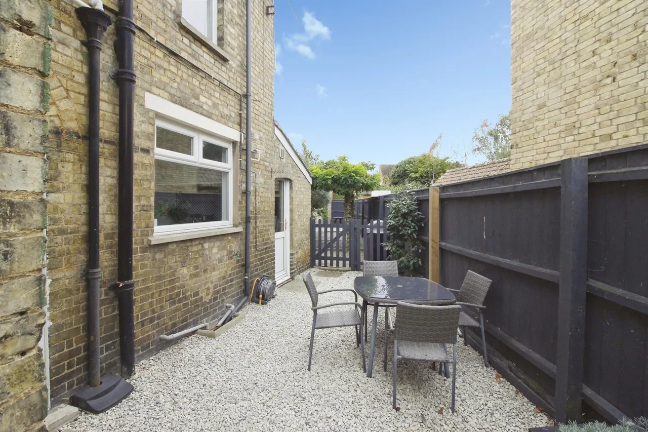 Victoria Street, Chatteris, PE16, photo 7