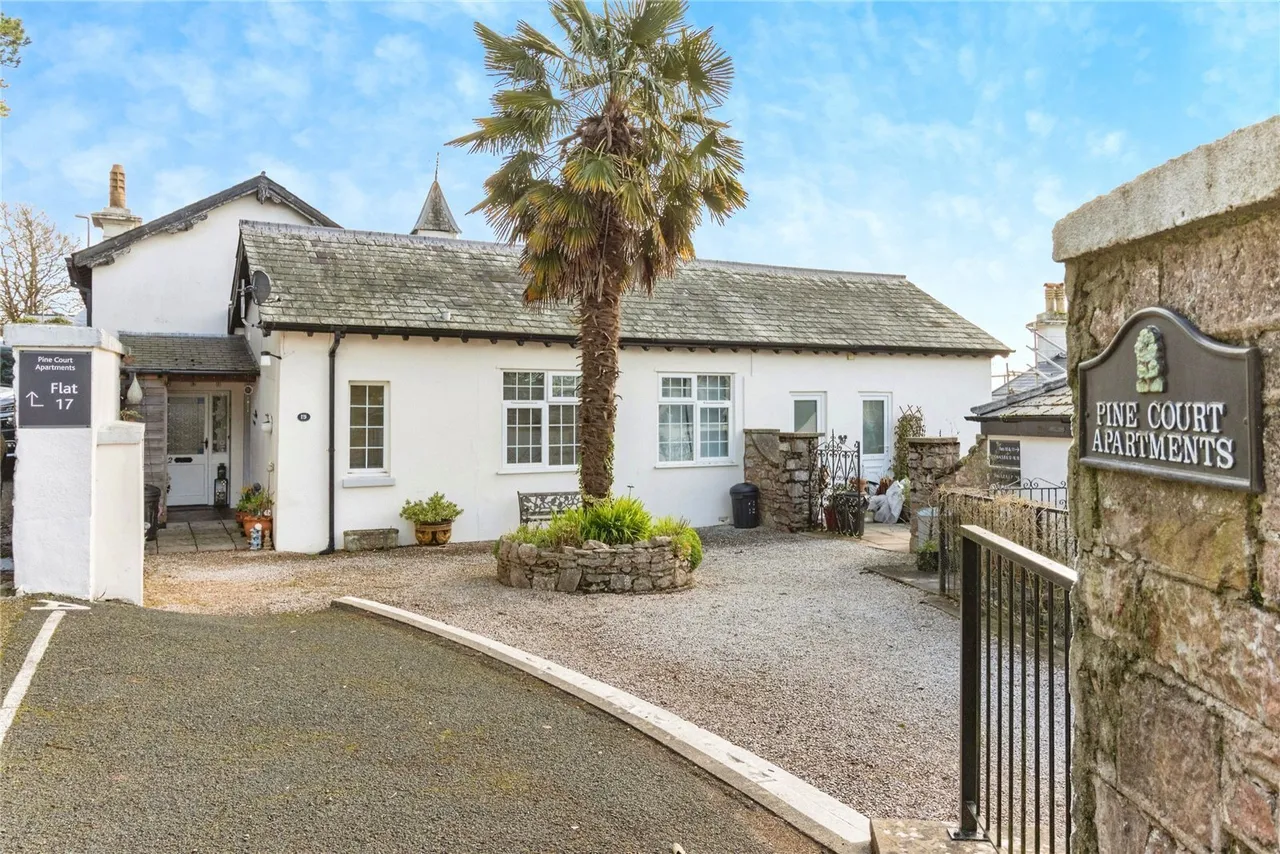 1 bed flat for sale, Middle Warberry Road, Torquay, TQ1