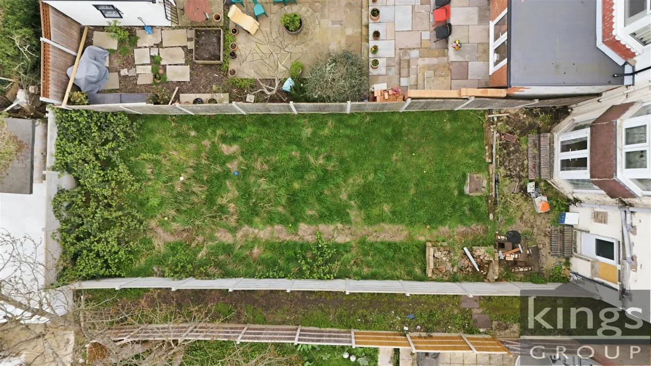 Grenoble Gardens, London, photo 16