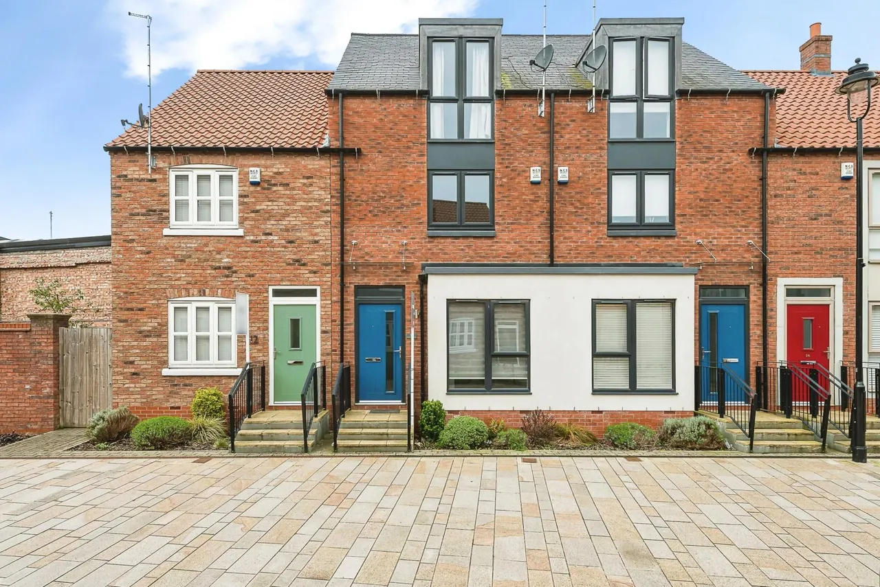 Scotts Square, Hull, HU1, photo 23