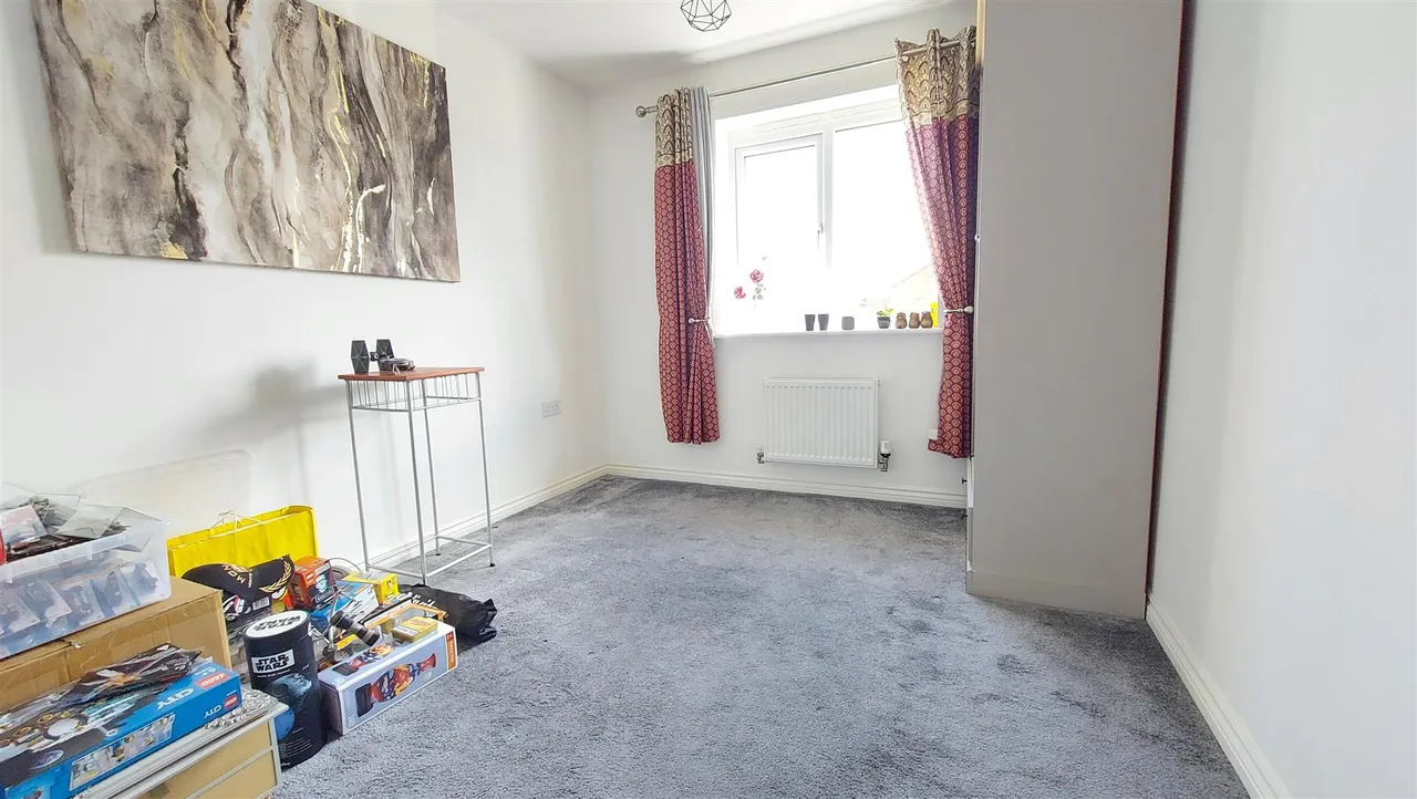 Taunton Road, Bourne, photo 7