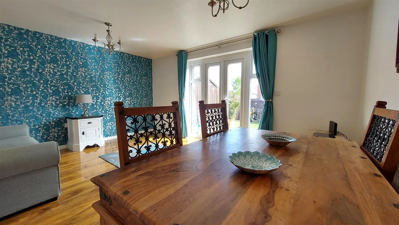 Taunton Road, Bourne, photo 15