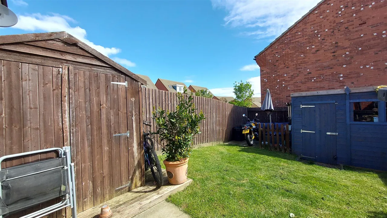 Taunton Road, Bourne, photo 21