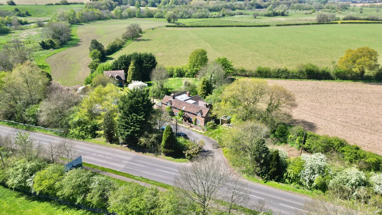 Newbridge Cottage, Newport, TF10, photo 44