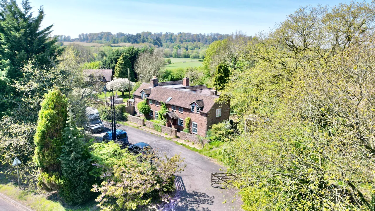 5 bed house for sale, Newbridge Cottage, Newport, TF10