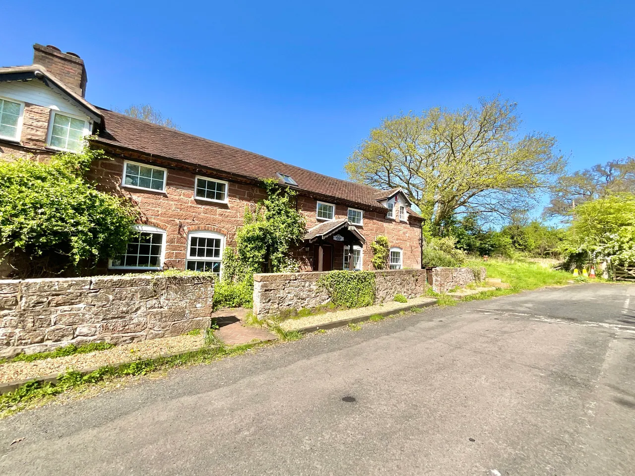 Newbridge Cottage, Newport, TF10, photo 43