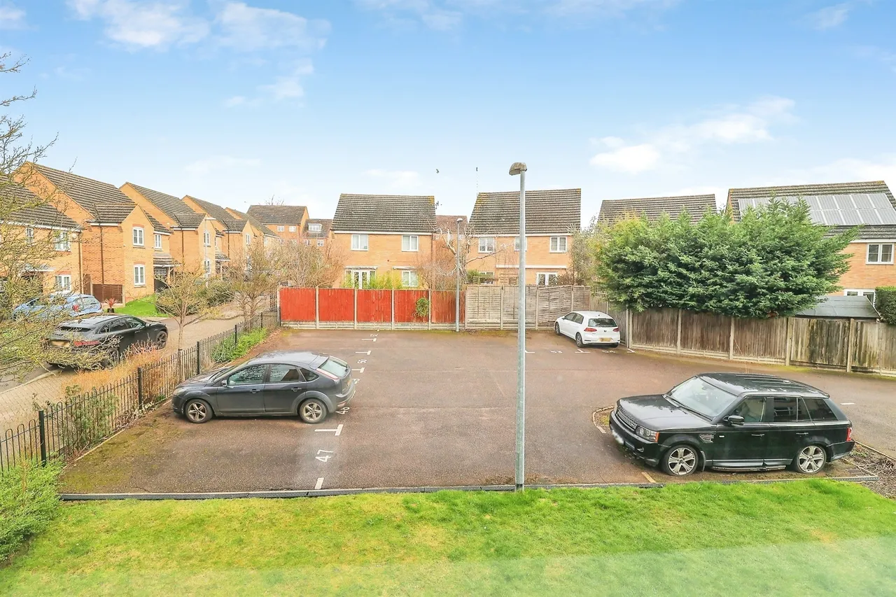 Reeve Close, Leighton Buzzard, LU7, photo 12