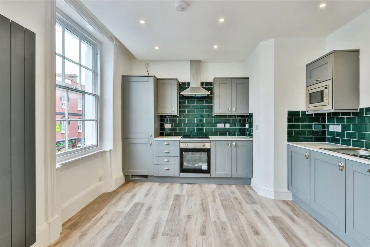 High Street, Poole, BH15, photo 7