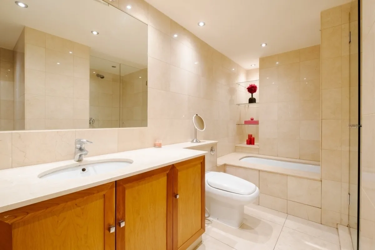 Royal Manor Drive London N11, photo 9